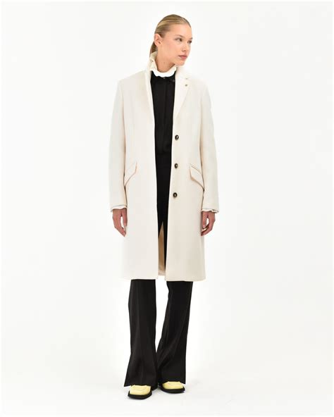 Stretch cloth coat 